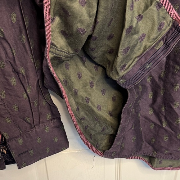 Robert Graham Limited Edition Dark Navy Skull Patterned Shirt - Picture 10 of 12